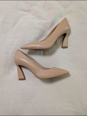 Vince Camuto Women's Nude Pointed-Toe High Heels